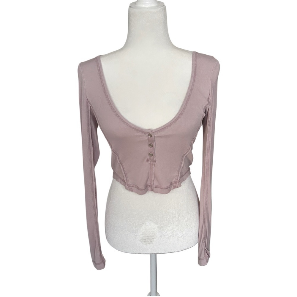 Urban Outfitters Out From Under Mauve Long Sleeve Button Front Crop Top Medium - Picture 1 of 9